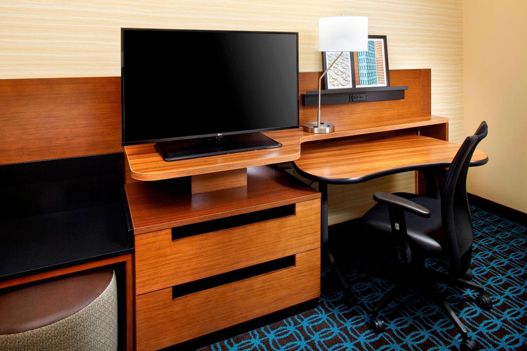 Fairfield By Marriott Inn & Suites Wheeling At The Highlands Triadelphia エクステリア 写真