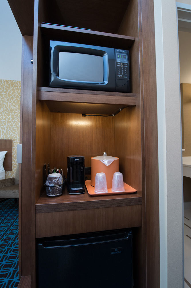 Fairfield By Marriott Inn & Suites Wheeling At The Highlands Triadelphia エクステリア 写真