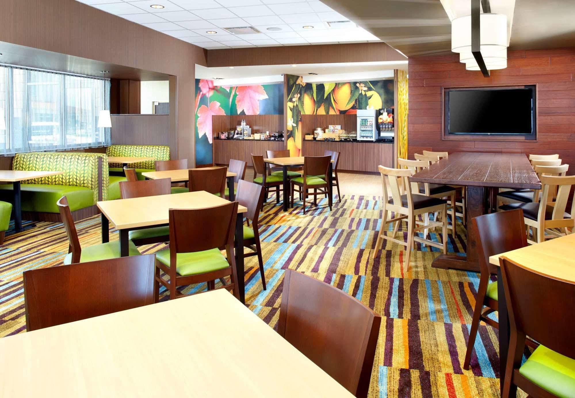 Fairfield By Marriott Inn & Suites Wheeling At The Highlands Triadelphia エクステリア 写真