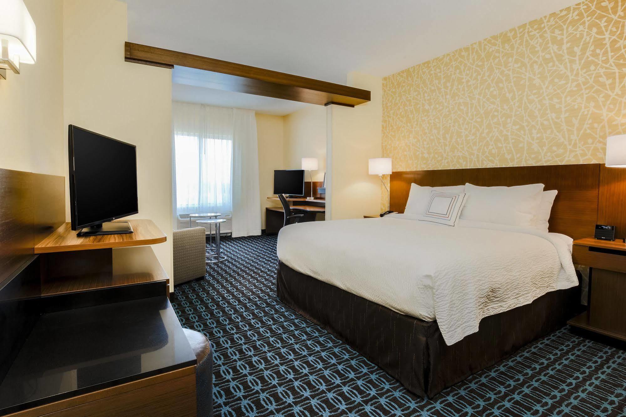 Fairfield By Marriott Inn & Suites Wheeling At The Highlands Triadelphia エクステリア 写真
